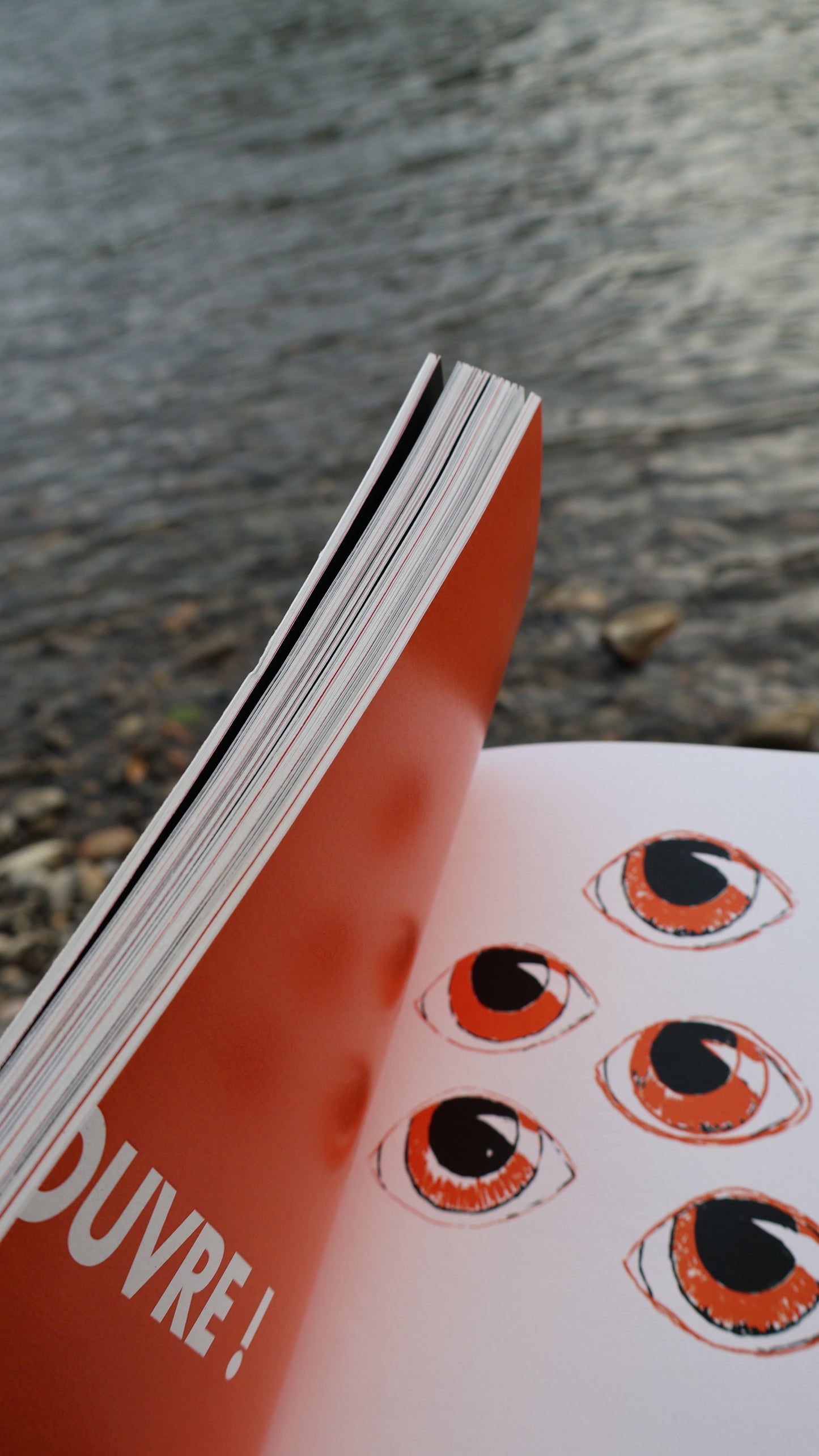 Page intérieure du livre "Ouvre" de Carole Paillé