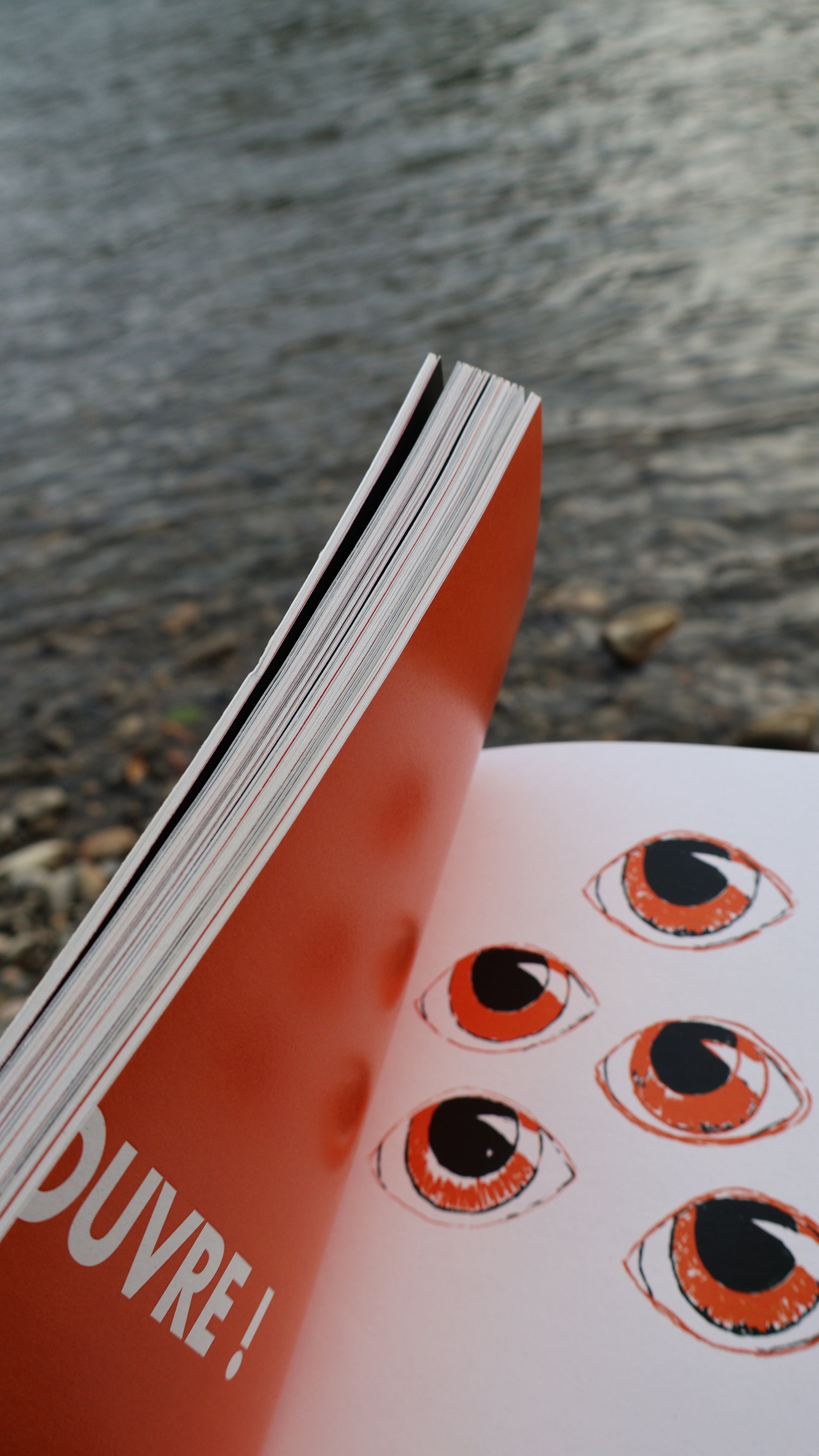 Page intérieure du livre "Ouvre" de Carole Paillé